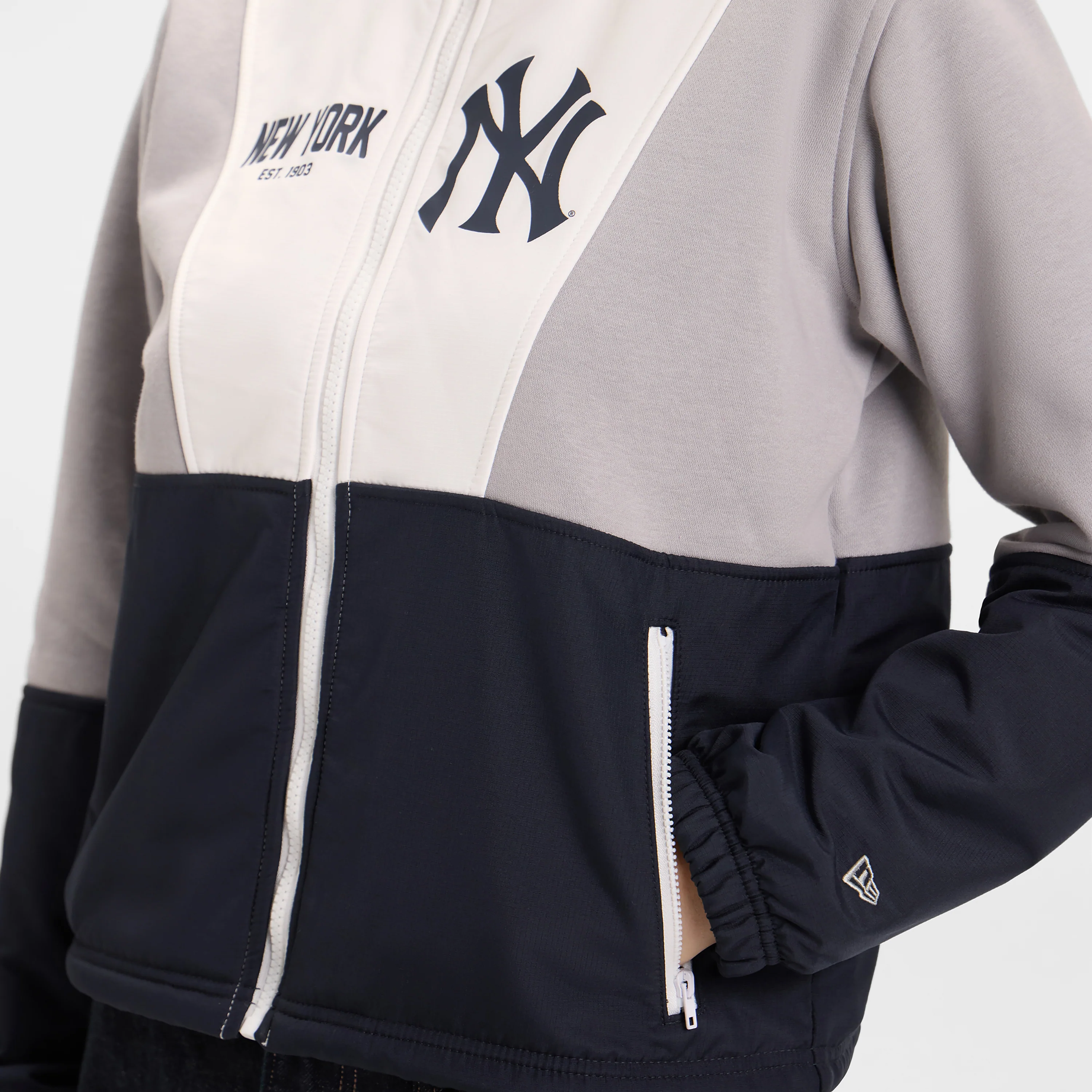 Buffalo Sabres Leisure Women's Full-Zip Sweatshirt - Image 5