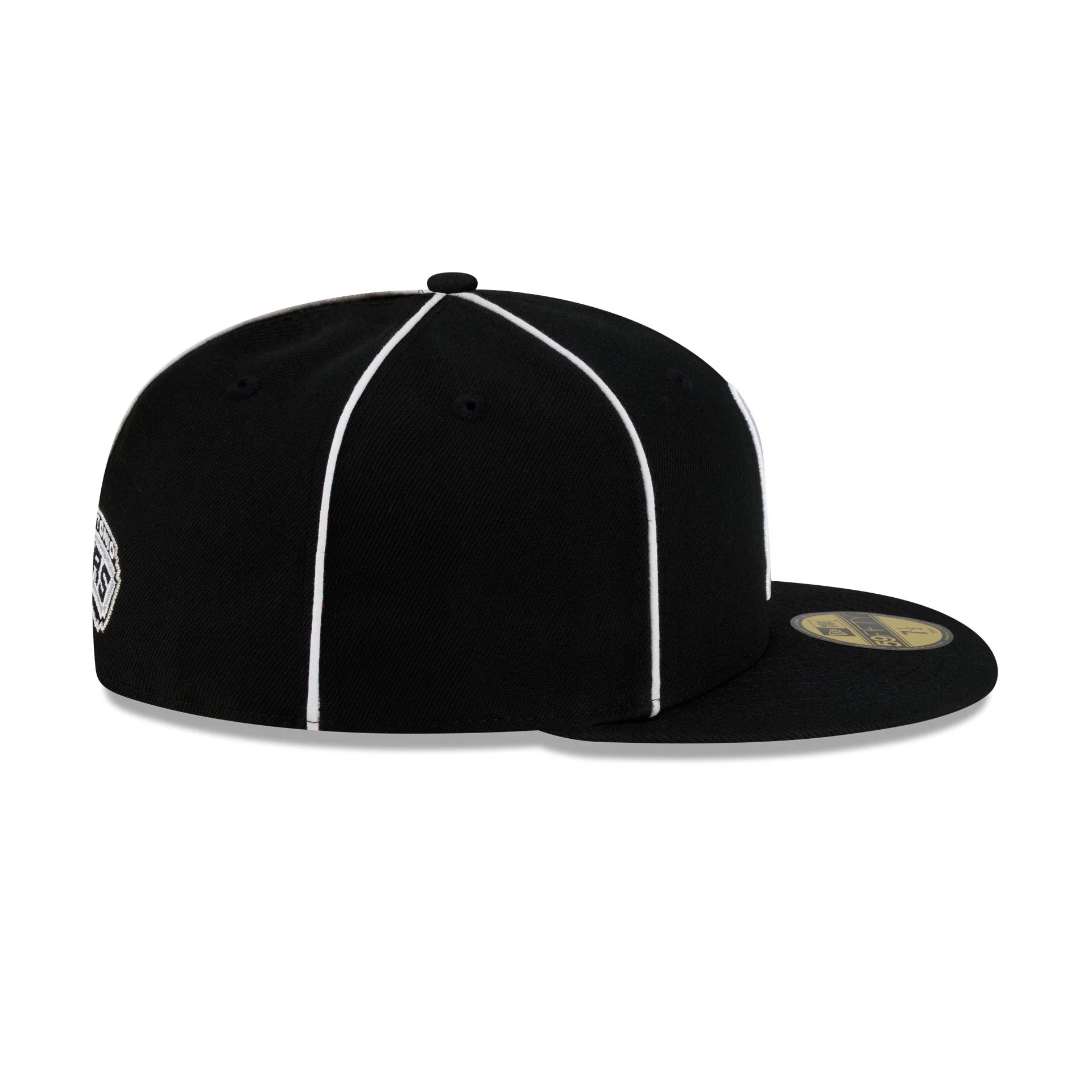 San Antonio Spurs Hardwood Classics 2000s Piping 59FIFTY Fitted Hat - Image 5