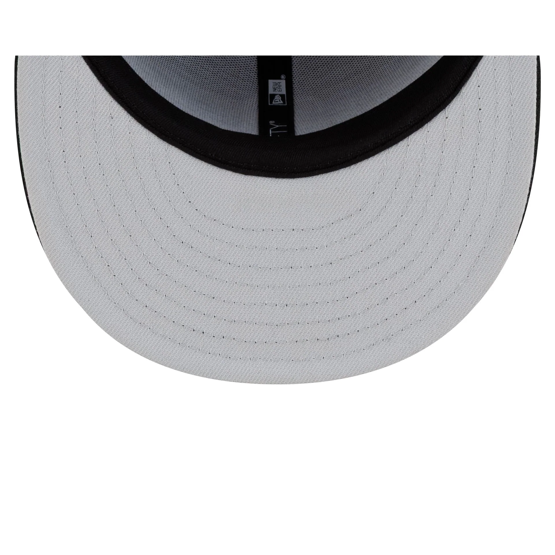 San Antonio Spurs Hardwood Classics 2000s Piping 9FIFTY Snapback Hat - Image 7