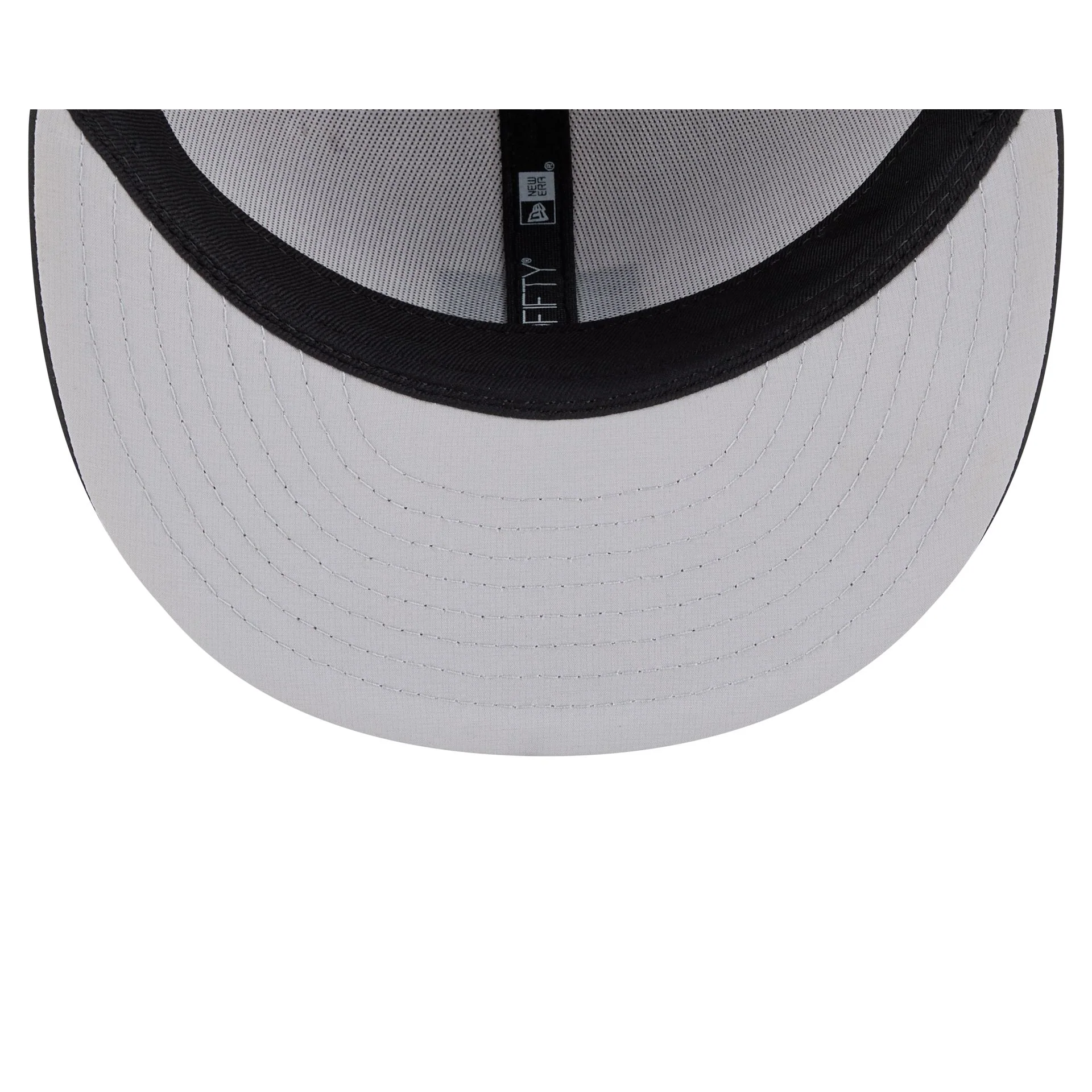 San Francisco Giants 2026 Clubhouse Black & White 59FIFTY Fitted Hat - Image 7