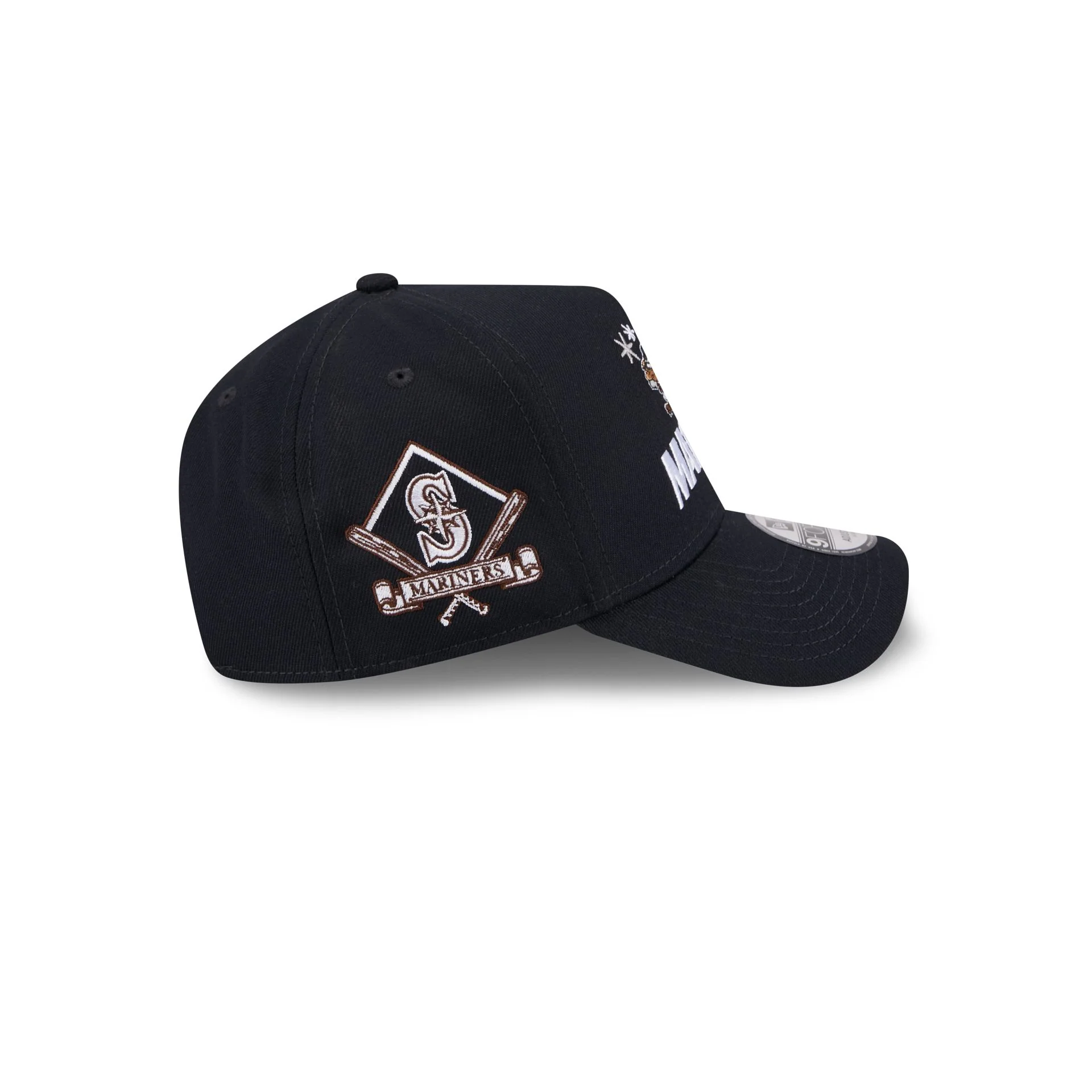 Seattle Mariners Looney Tunes 9FORTY A-Frame Snapback Hat - Image 4