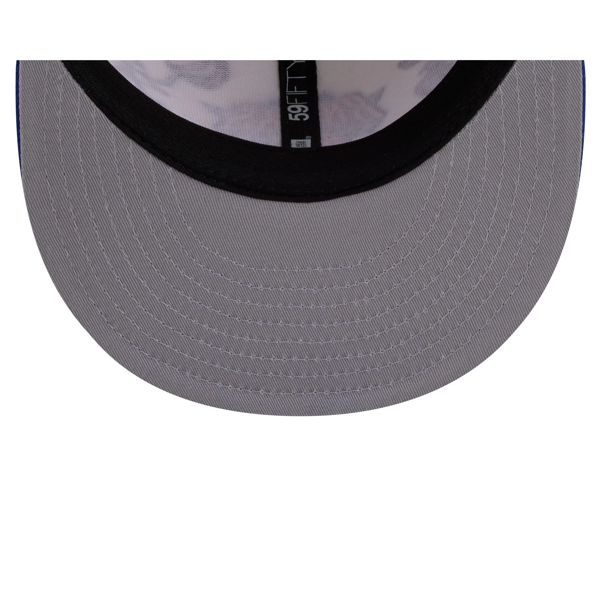 Space Jam x New York Knicks Tune Squad Chrome White 59FIFTY Fitted Hat - Image 7