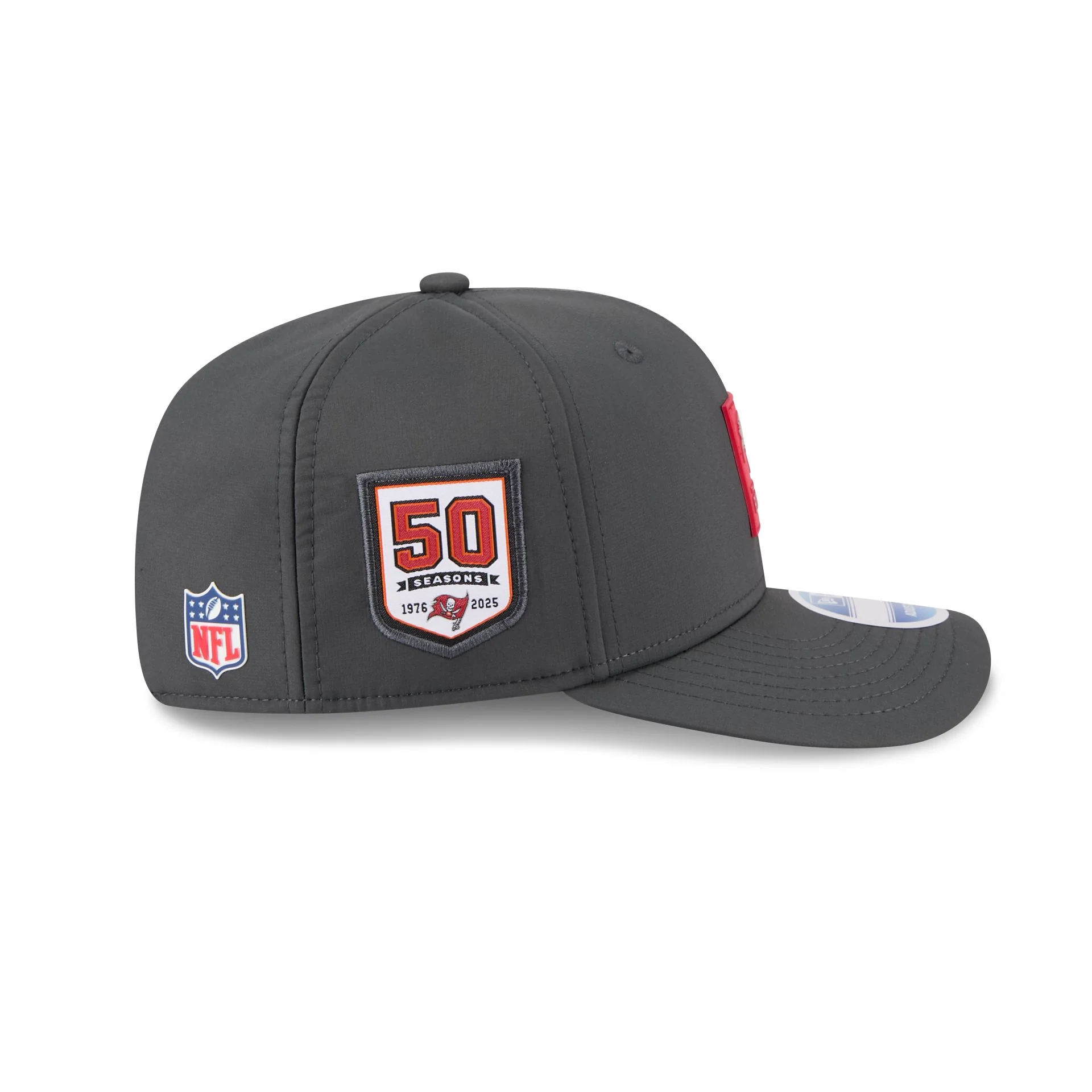 Tampa Bay Buccaneers 2025 Sideline Cold Weather Steel Clouds 9SEVENTY Stretch-Snap Hat - Image 5