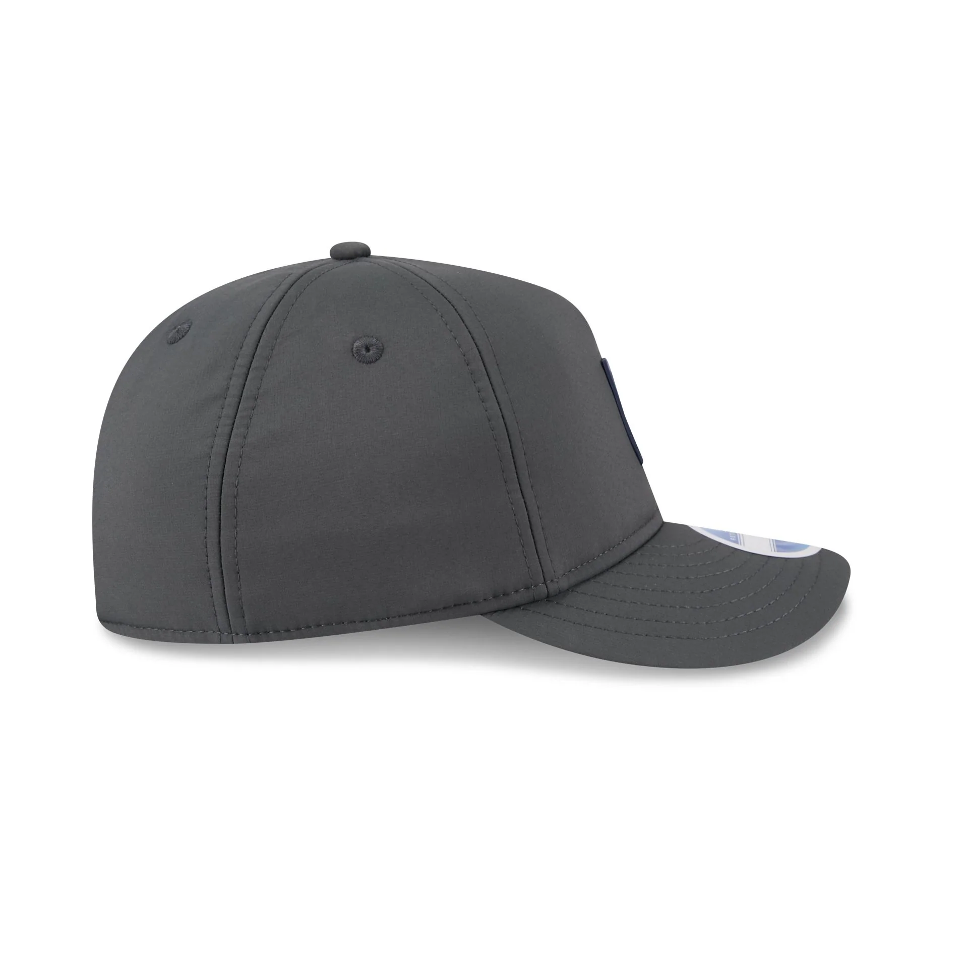 Tennessee Titans 2025 Sideline Cold Weather Steel Clouds Retro Crown 59FIFTY A-Frame Fitted Hat - Image 5