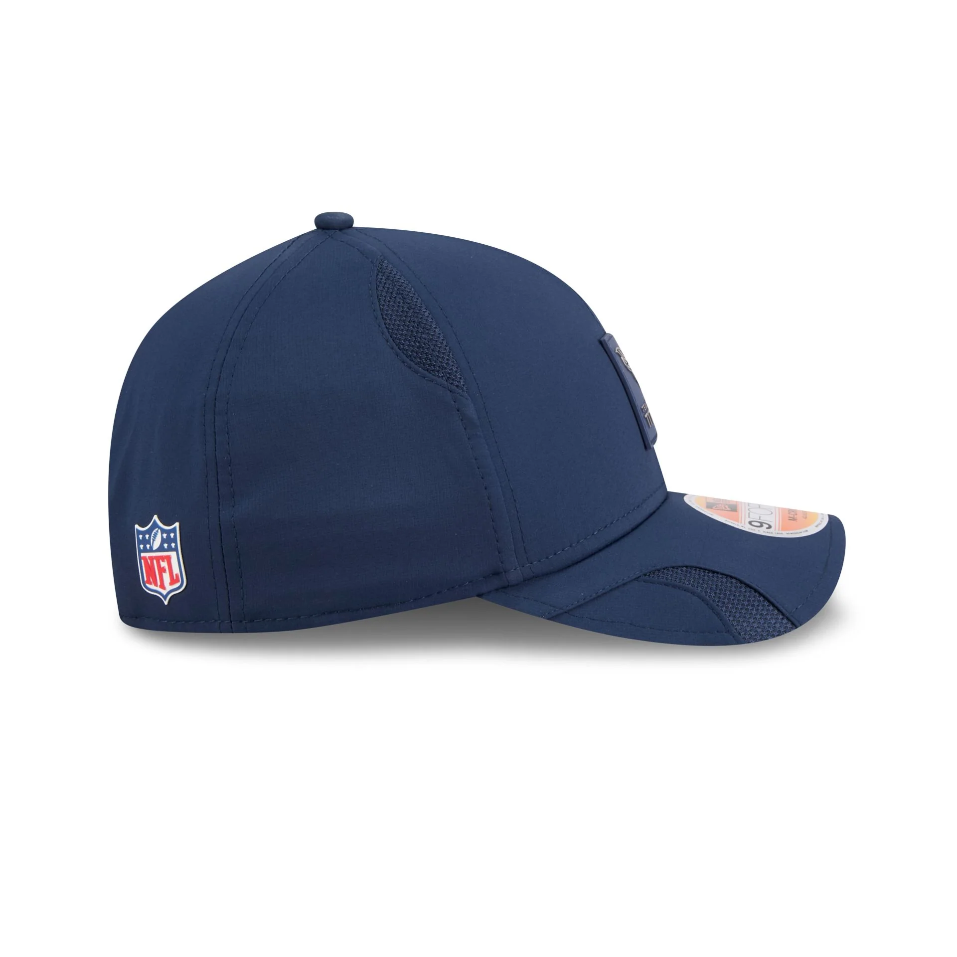 Tennessee Titans 2025 Sideline Hot Weather 9FORTY M-Crown Snapback Hat - Image 5
