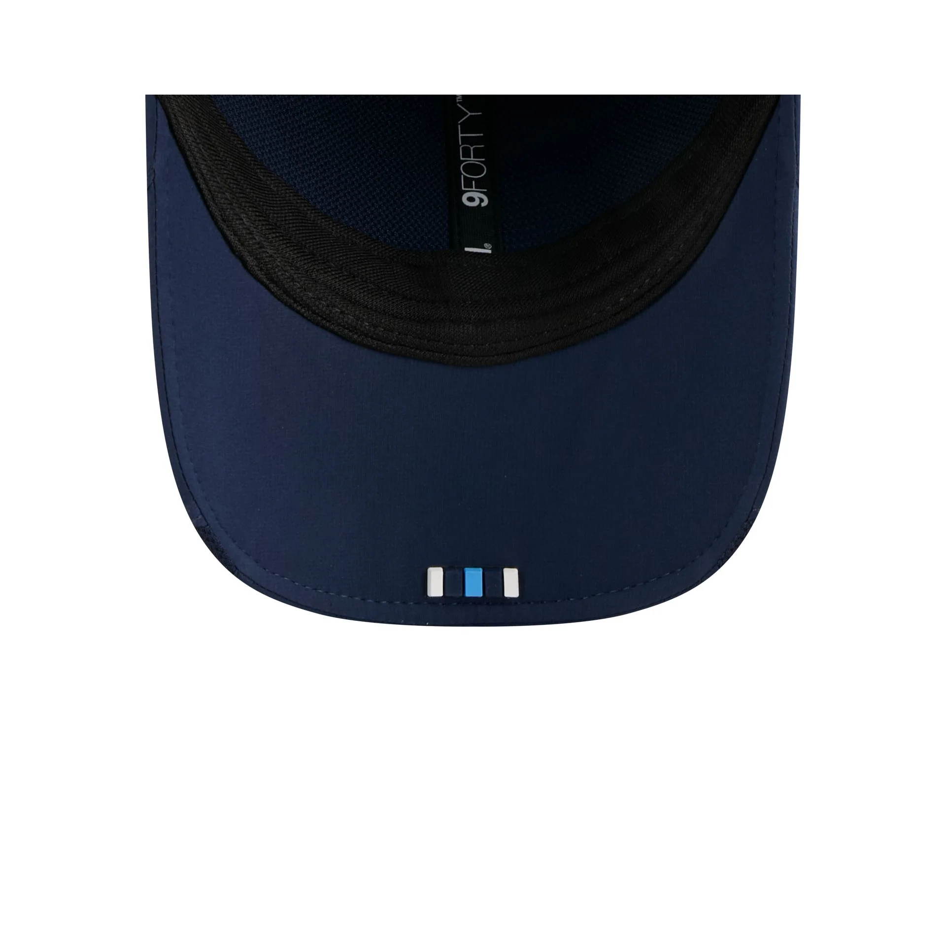 Tennessee Titans 2025 Sideline Hot Weather 9FORTY M-Crown Snapback Hat - Image 7