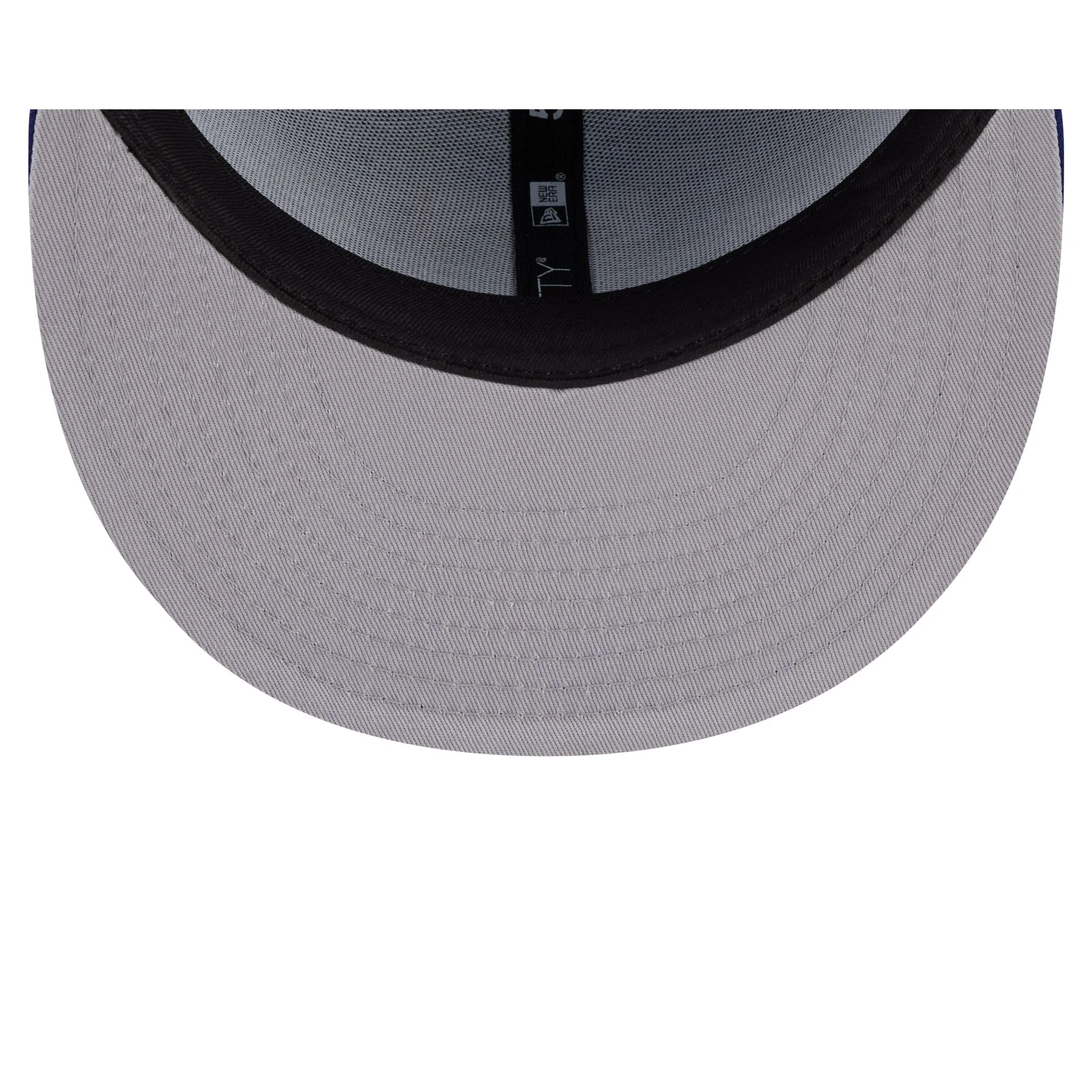 Texas Rangers Bugs Bunny Swing 59FIFTY Fitted Hat - Image 7
