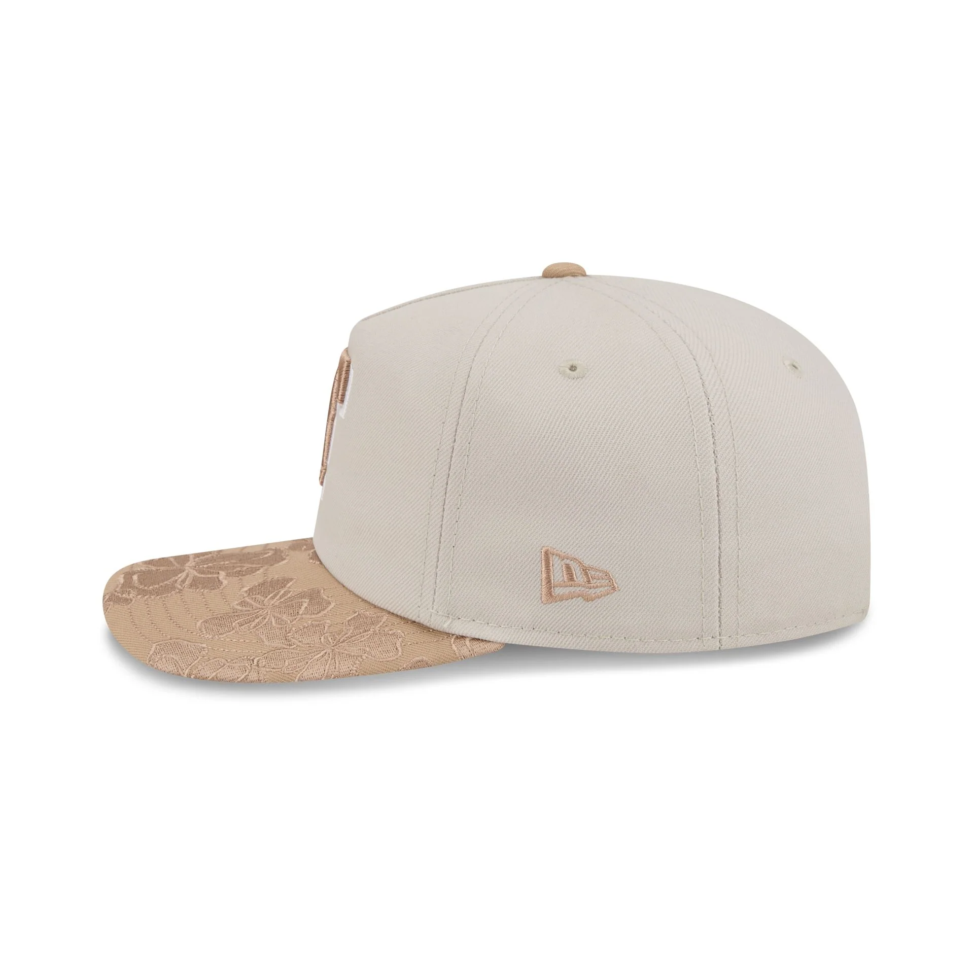 Texas Rangers Stone Floral 19TWENTY Adjustable Hat - Image 4