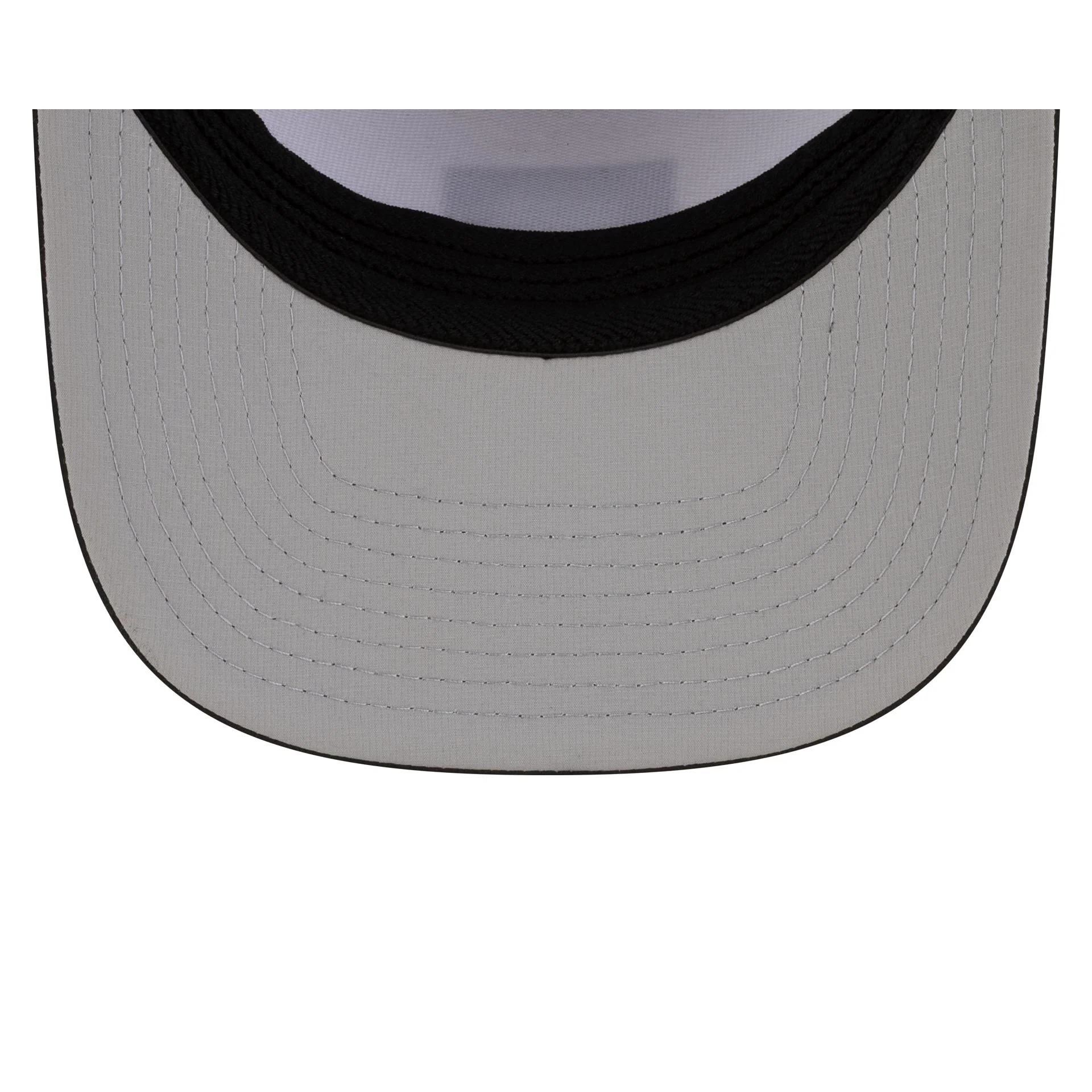 Toronto Blue Jays 2026 Clubhouse Black & White Split Panel 9SEVENTY Stretch-Snap Hat - Image 7